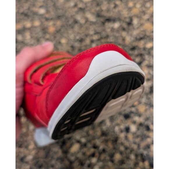 Adidas Manchester United Red MUFC Hyperfast Shoes Soccer size - Youth Boy 6.5Y - Picture 13 of 16